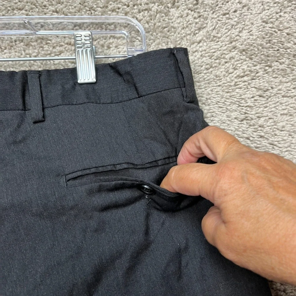 Kirkland Signature Dress Pants Mens 34x32 Gray Pleated Straight Leg Wool